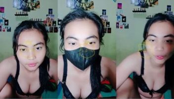 Sella Lepas Beha Pamerin Buah Dada Nungging